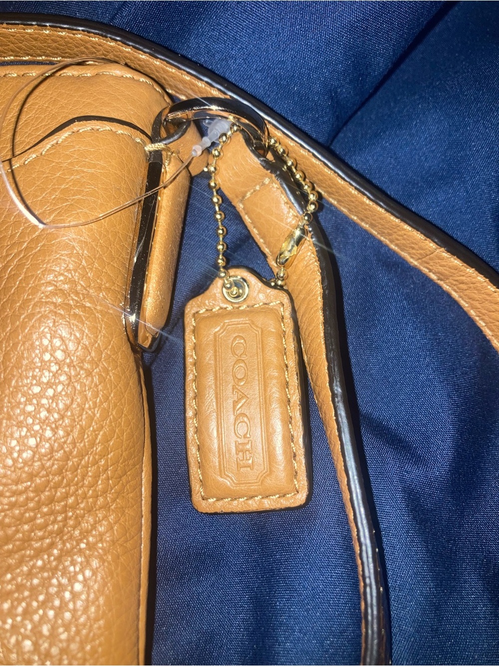 Coach Madison Leather East West Swingpack in Camel - Picture 3 of 12